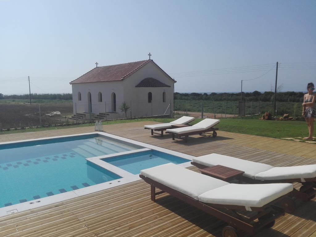Edem Suites Marathopoli Buitenkant foto